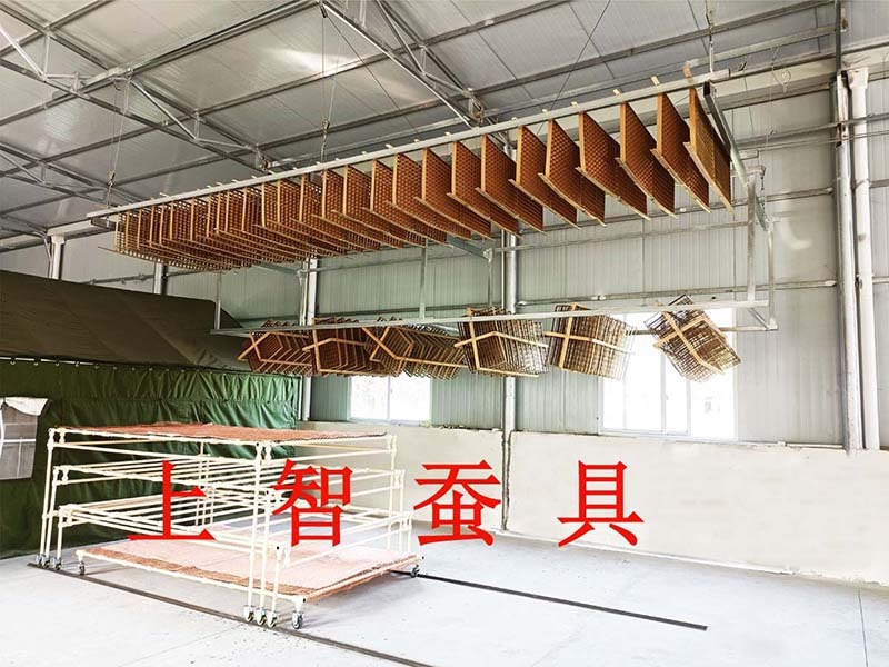 抽拉式蠶臺自動上簇系統